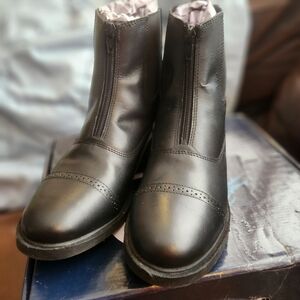 NWT Women's Black Leather OEQ Core Ride Boots Paddock, Size 9